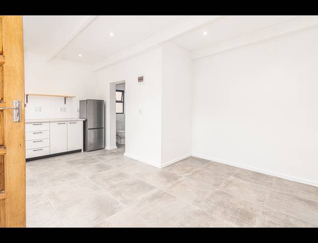 1 BEDROOM STUDIO APARTMENT TO LET IN SANDDRIFT
